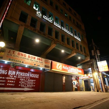 Ong Bun Pension House Iloilo City Exteriör bild
