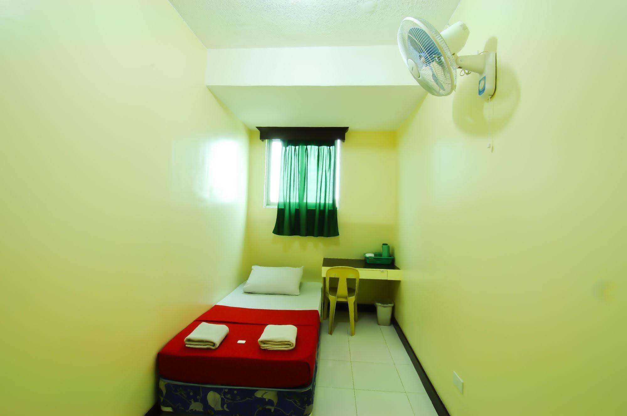 Ong Bun Pension House Iloilo City Exteriör bild