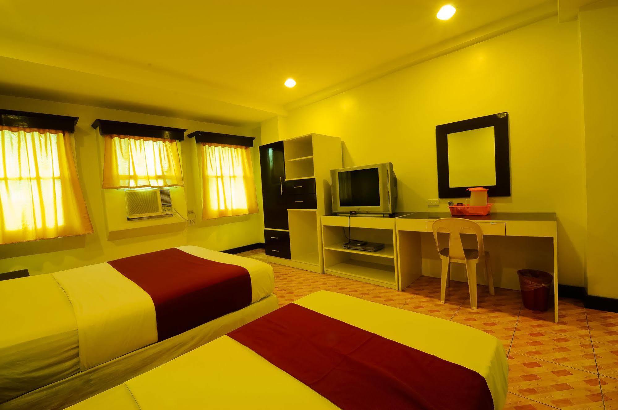 Ong Bun Pension House Iloilo City Exteriör bild